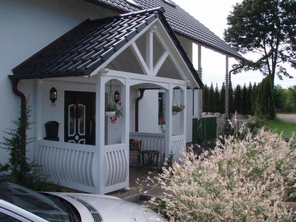 宾茨Haus Sonnenhugel公寓 外观 照片
